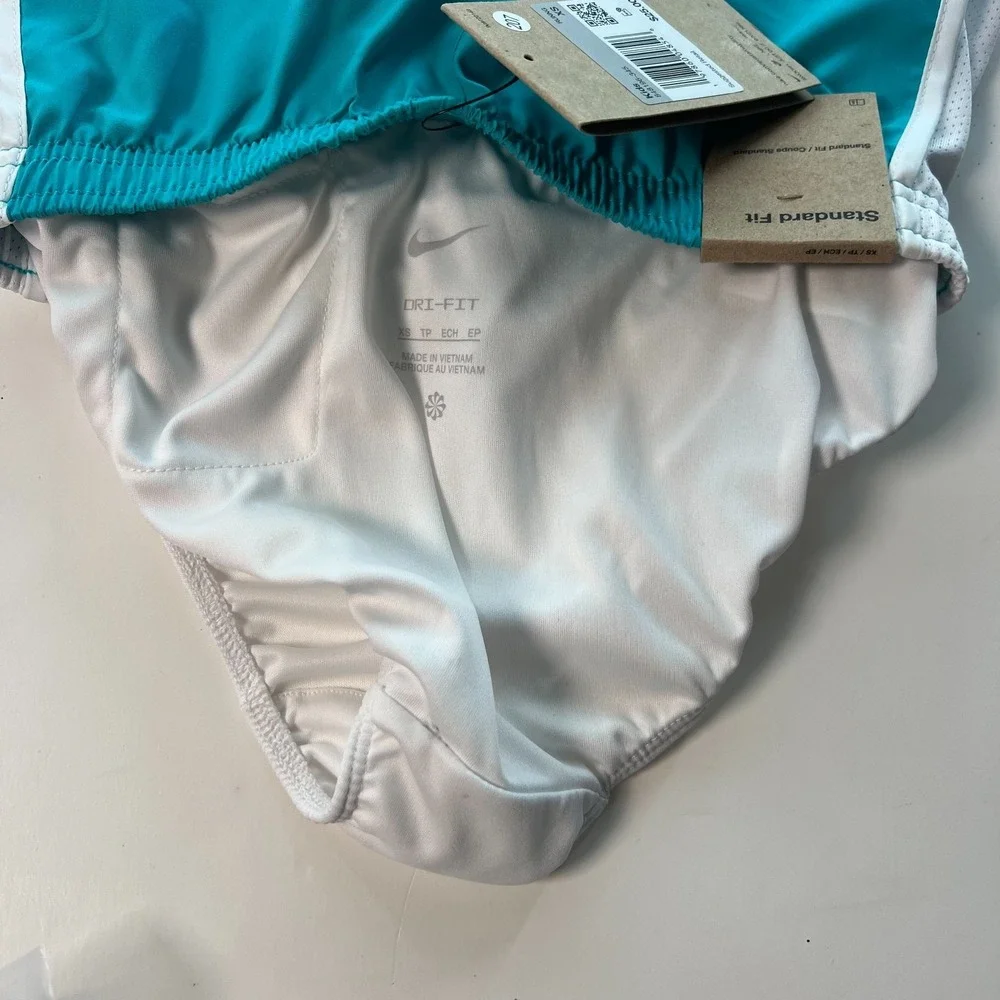 Nike Kids Shorts XS  Dri-Fit Green Standard Fit Running Athletic NWT Retail $25 - Picture 7 of 12